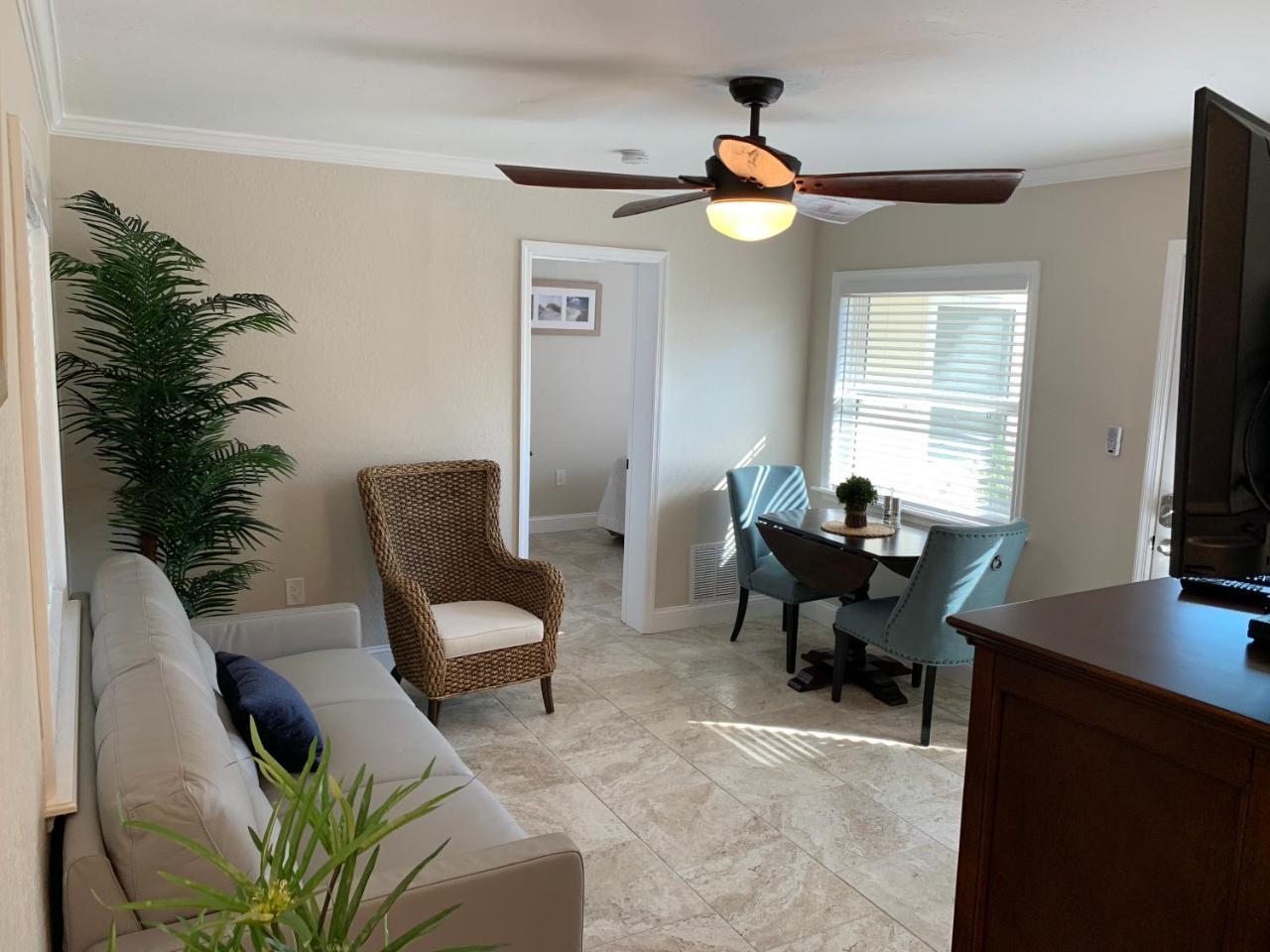 Twin Palms At Siesta Hotel Siesta Key Bagian luar foto